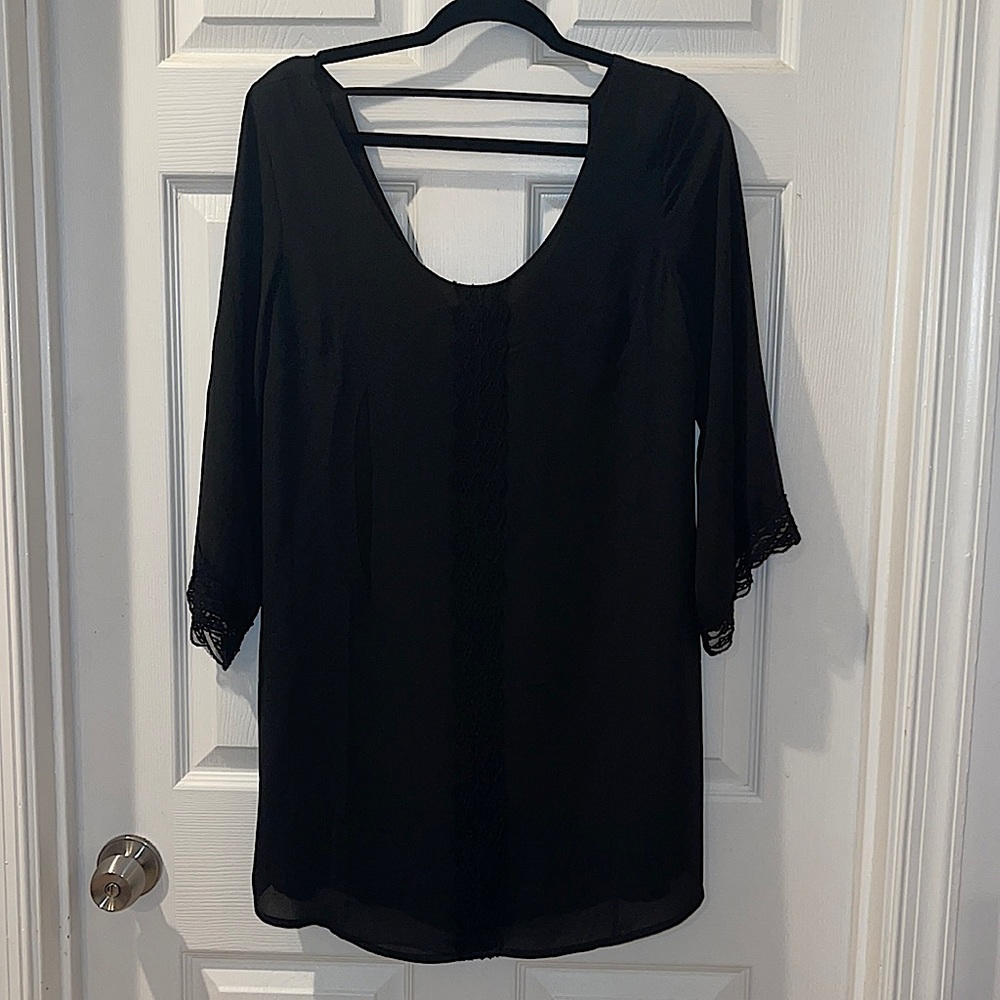 Black flowy ASTR dress